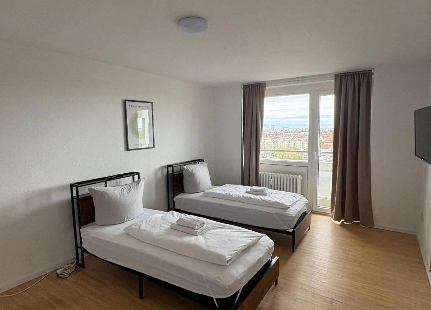 Monteurswohnung Ueber Den Daechern Der Stadt Ludwigshafen am Rhein Apartment